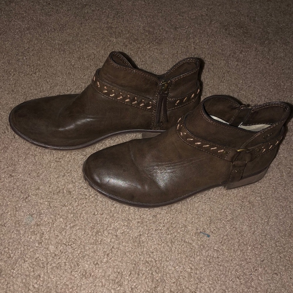 Roxy Booties